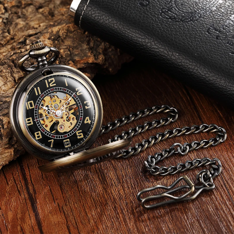 Horse Patterned Mechanical Pocket Watch Antique Roman Numerals Dial Fob Chain Hanging Collection Clock with Gift Box for Men