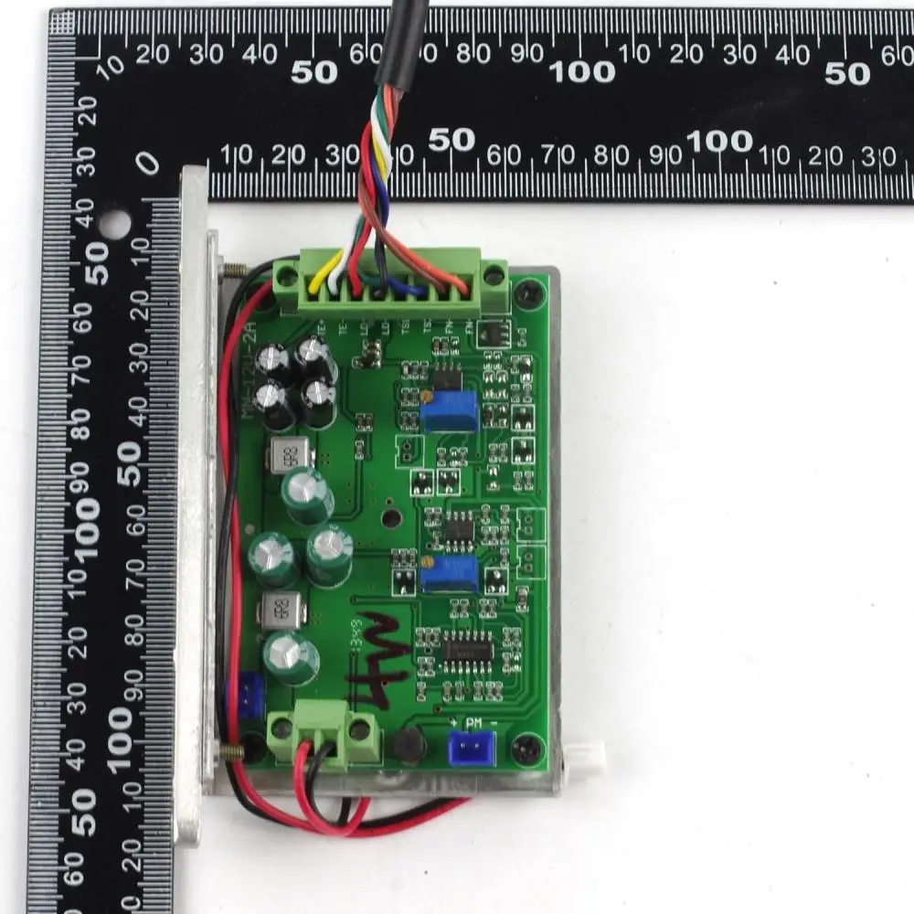 

2000mW 2W 450nm Blue Laser Diode Module analog Lighting Show 12vdc