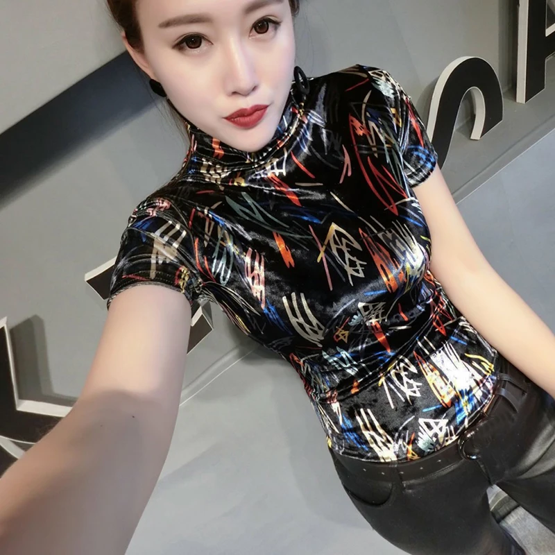 Водолазка женская бархатная винтажная с цветочным принтом размера плюс Осень