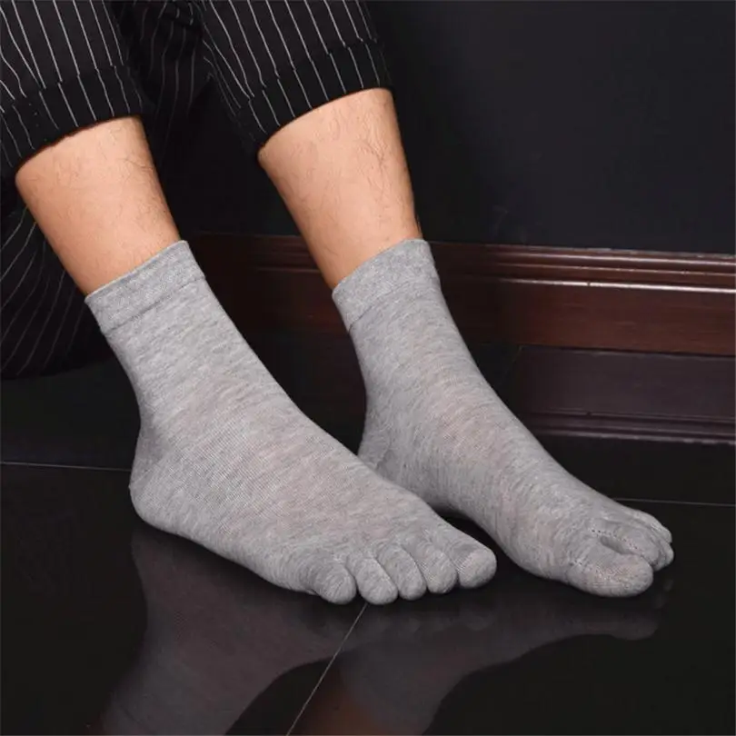 

YGYEEG 1 Pair Men's Five Finger Toe Ankle Socks Cut Breathable Sports Running Five Finger Socks Casual Comfortable Cotton Sock