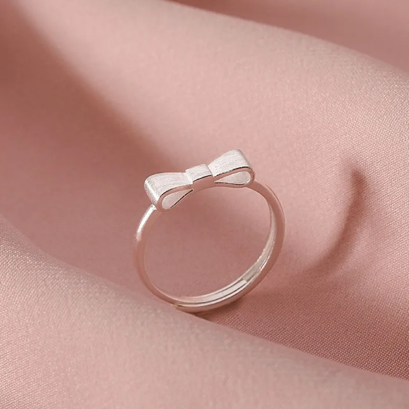 

Simple Bow Ring For Women Female Cute Finger Rings Romantic Birthday Gift For Girlfriend Fashion Silver Color Bowknot Jewelry