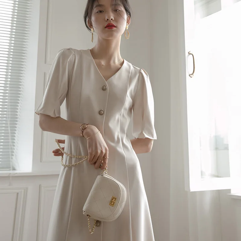 

New 2021 summer new style short sleeve temperament fan design sense of French skirt summer a word dress woman