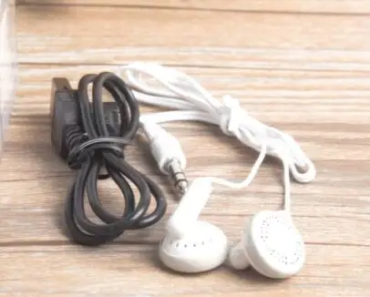 2 Гб памяти автомобиля мини USB Клип ЖК-экран MP3 музыкальный плеер Поддержка MP3-плеер USB линия передачи данных наушники спортивный металлический музыкальный плеер - Цвет: Оранжевый