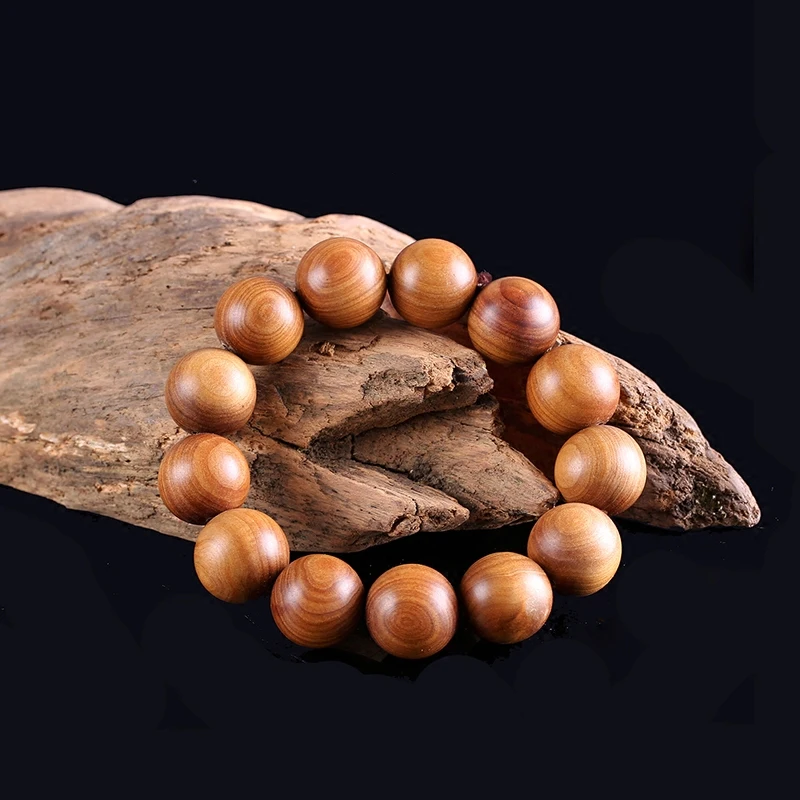 

Australian Sandalwood Bracelet Jewelry Couples Gifts New Sandalwood Beads Rosary Beads Mascot Wooden Sculpture Beads