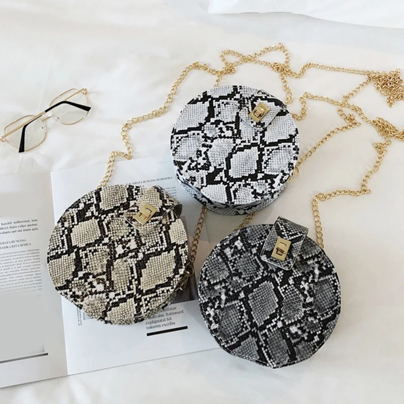 

2019 new imitation snakeskin crossbody bags for women Printed small round bags Casual fashion Single Chains women's bag