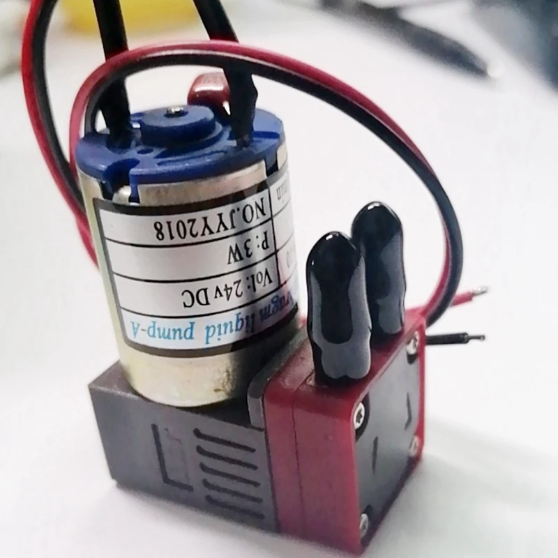 Маленькая чернила насос специальный для подачи чернил УФ машина используется