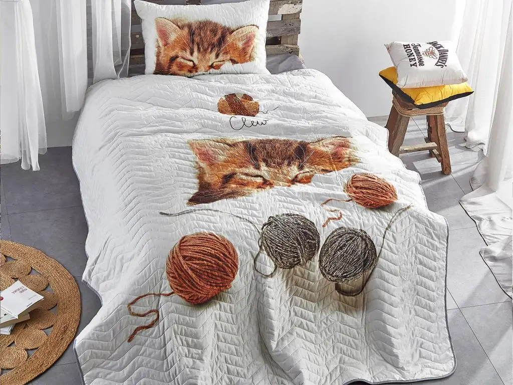 

eyizdiyar Wooly Quilted Single Bed Cover White