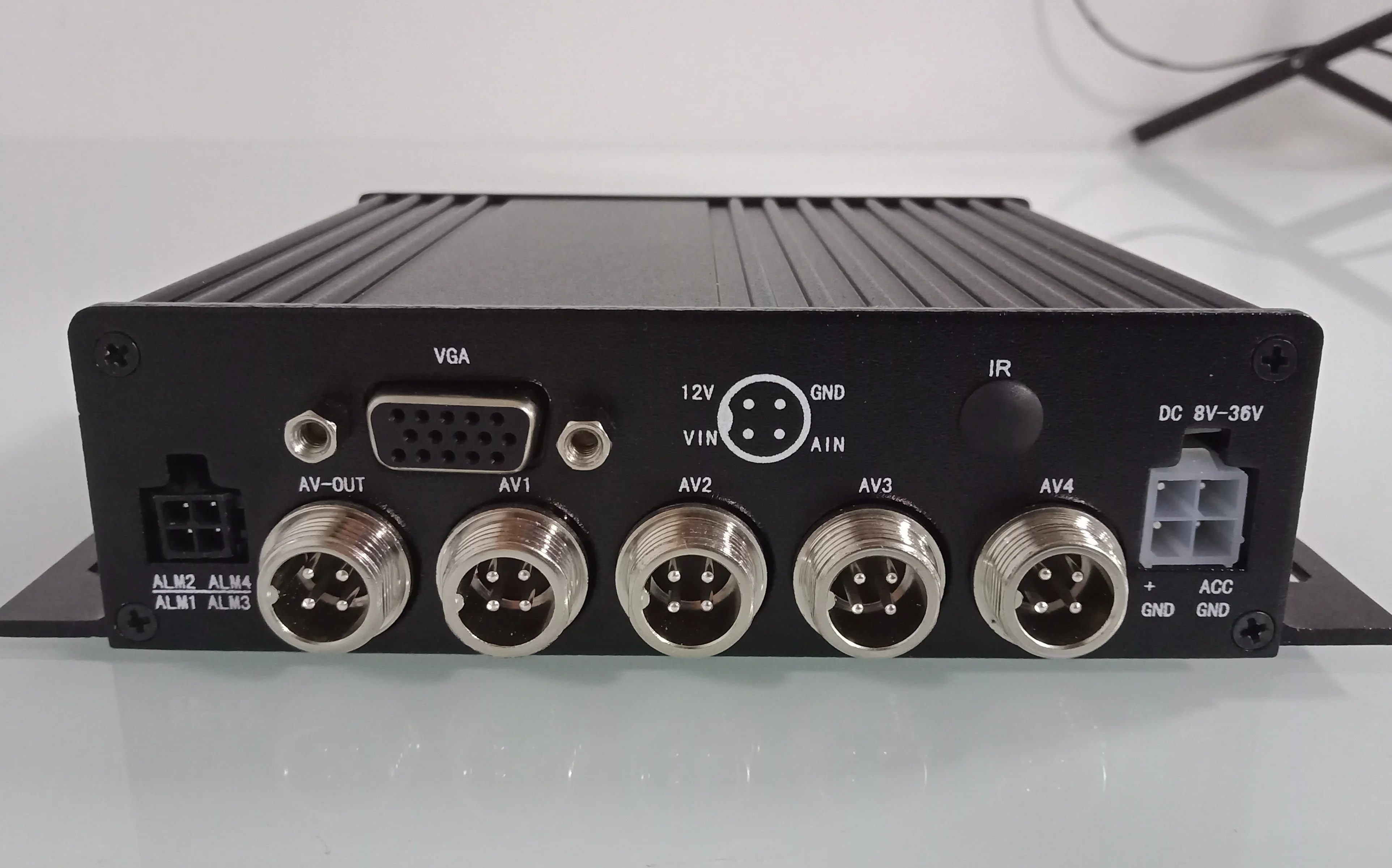 H.264 программное обеспечение 4 канал MDVR автобусный Автомобильный видеорегистратор