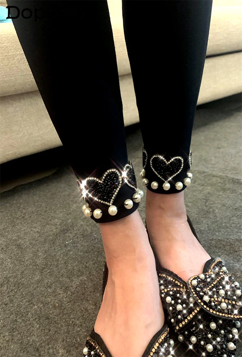 New Arrival Velvet Thickened Elastic Rhinestone Leggings Women Pearl Cropped Fitness Pants 2021 Autumn and Winter Black Leggings
