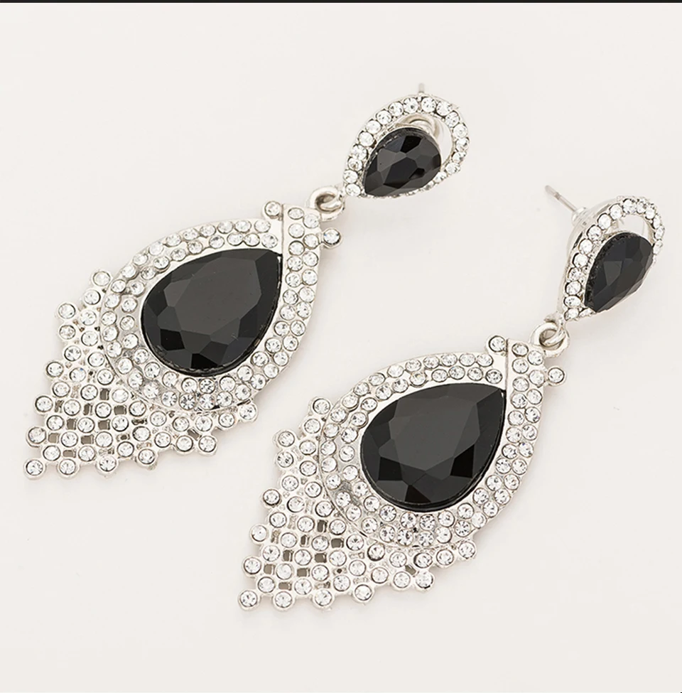 YFJEWE Hot Fashion Horse Eye Earrings Jewelry Latest Design Austrian Crystal Earrings Female Wedding Christmas Gifts E487
