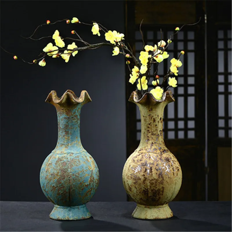 

Bao Guang Ta European Retro Copper Iron Embroidery Lines Vase Creative Living Room TV Cabinet Dried Flower Home Decor A2930