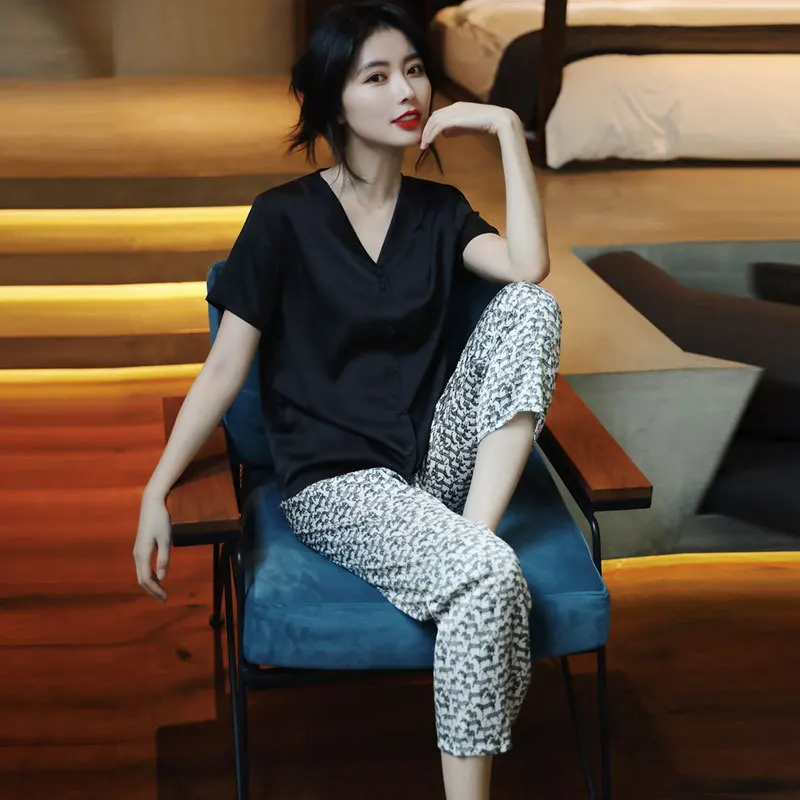 

Women Faux Silk Leopard 2PCS Pajamas Sets Sexy V-Neck Short Sleeve&Pant Female Sleep Suit Summer New Sleepwear Lounge Home Wear