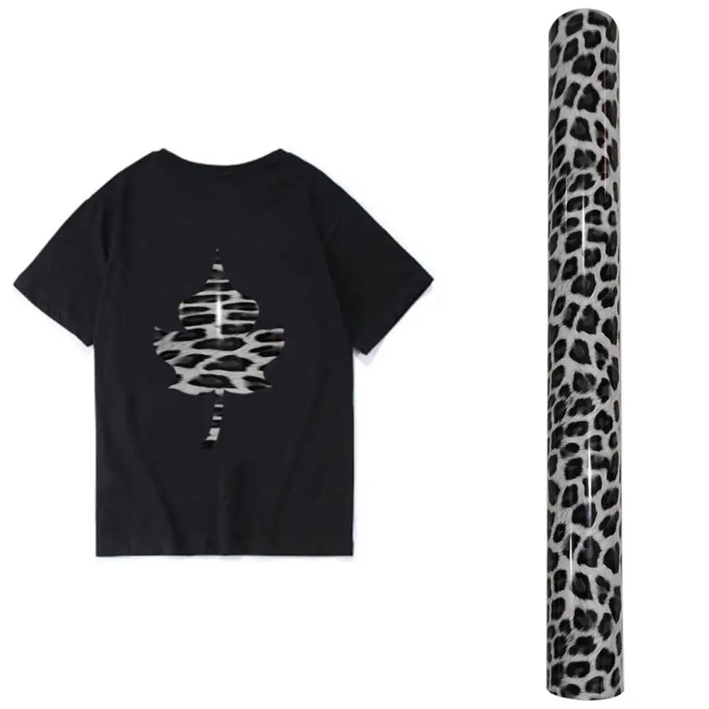 1 рулон виниловых термотрансферных наклеек для самостоятельного нанесения утюга