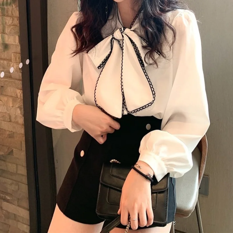 

Woherb Women Long Sleeve Shirts White Blouses Vintage Korean 2021 Spring Sweet Bow Loose Ladies Blouse Office Lady Sweet