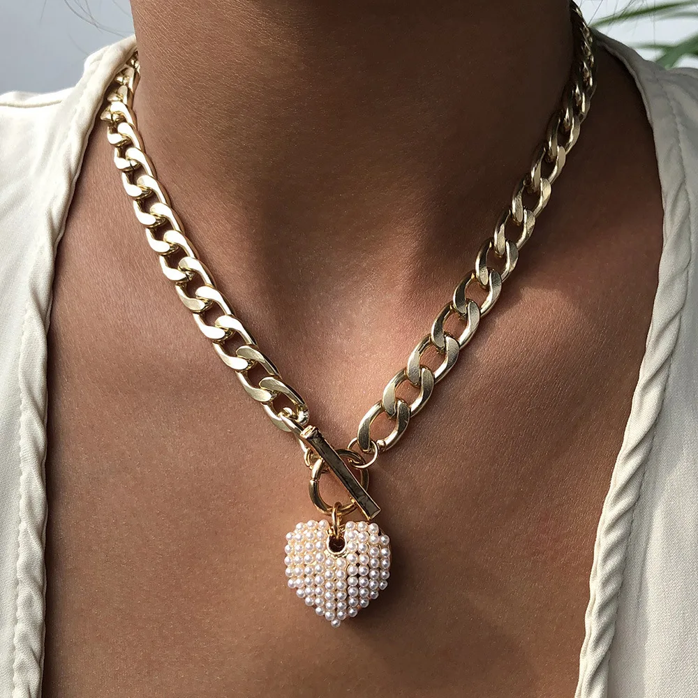 

Necklace For Women Vintage Chain Necklace Charm New Pearl Love Necklace Female Personality Bold Water Wave Clavicle Chain