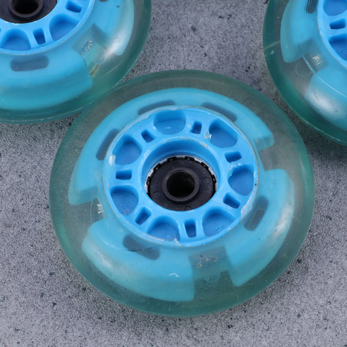 4pcs 64mm LED Wheels Inline Roller for Outdoor Replacement (Random Color) | Спорт и развлечения