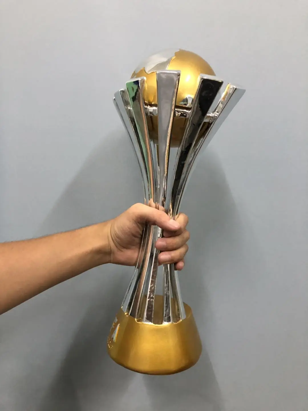 

European Club World Cup 44cm Fans Souvenir Decoration Gift Resin Trophy Winner Champion