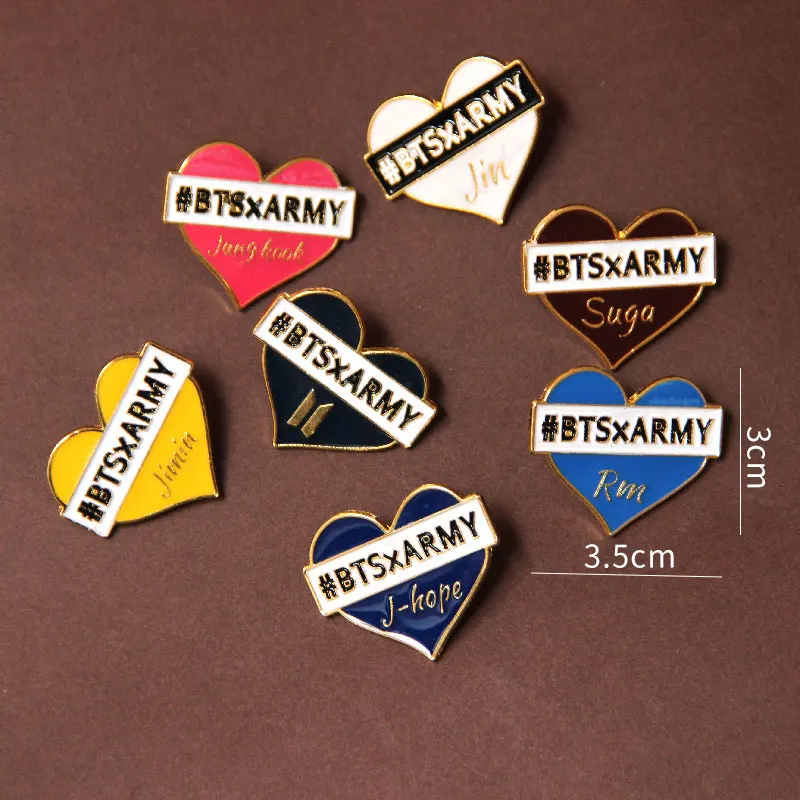 Новинка броши с сердечком для мальчиков трендовые булавки из сплава лацканами