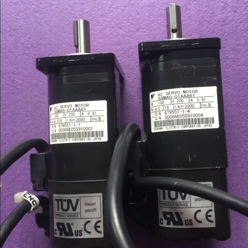 

Бывший в употреблении проверенный рабочий Стандартный серводвигатель переменного тока