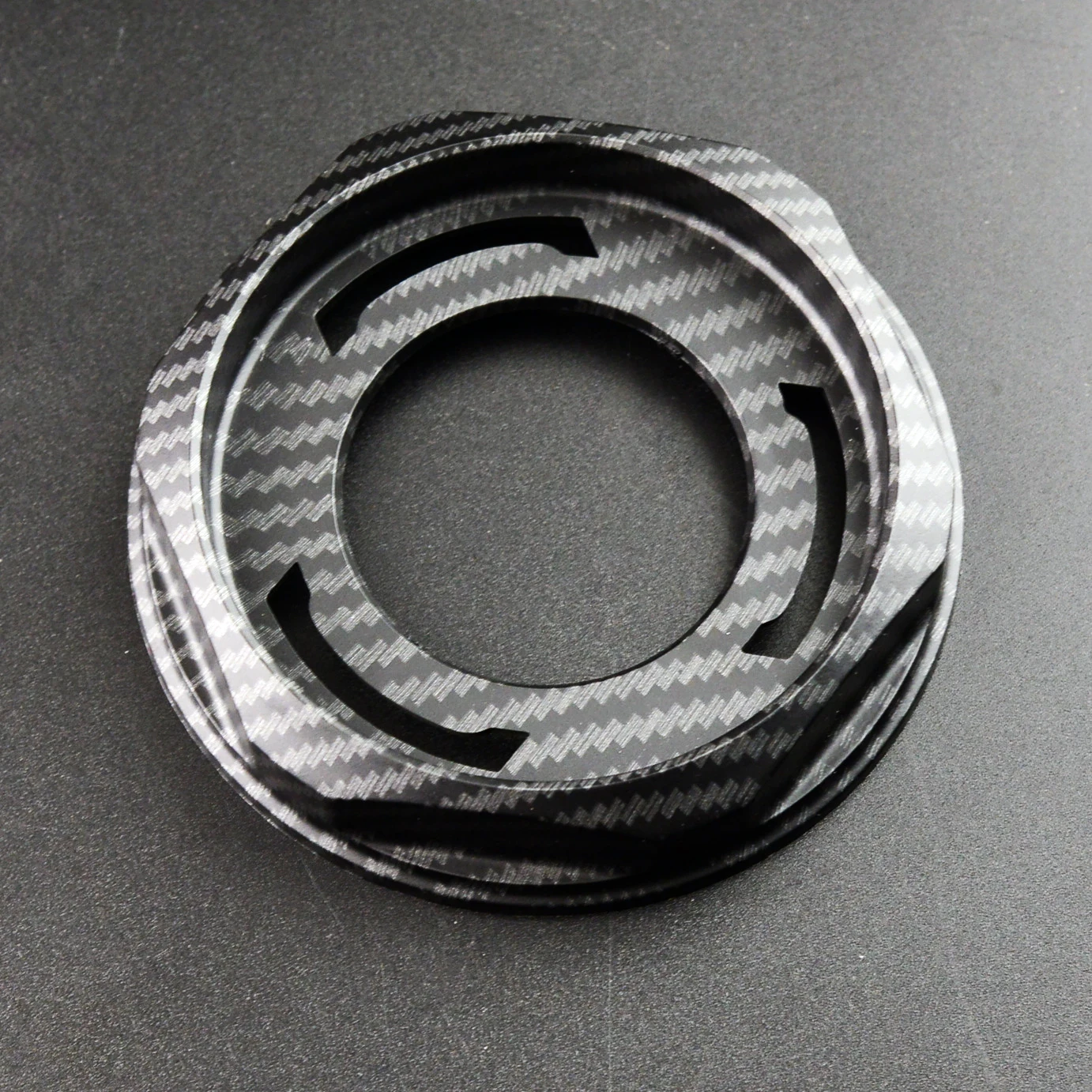 

4pcs 102mm Carbon Fiber Wheel Center Cap Hex Nut for 09.24.206 RS RC RSII Super RS