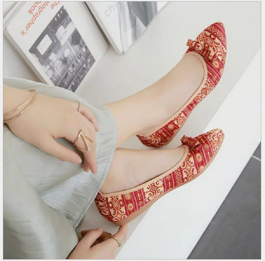 Новинка 2019 года женская обувь на плоской подошве Повседневная Тканевая без