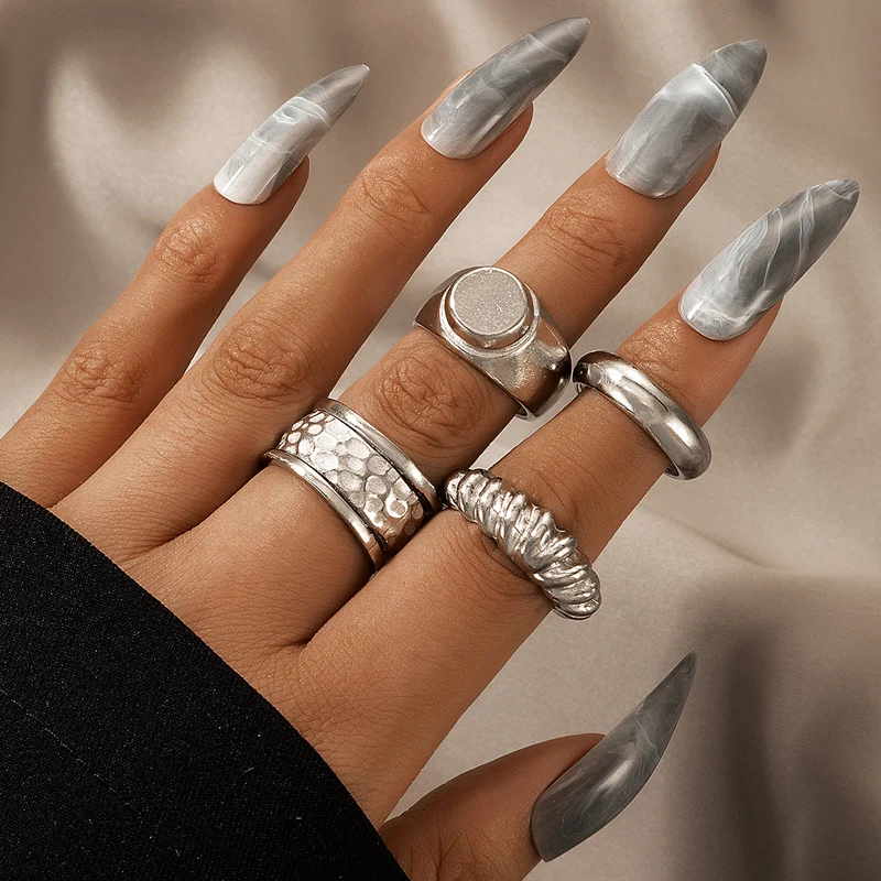 

Docona 4pcs/set Ancient Silver Color Broadside Joint Midi Rings for Women Men Irregular Geometry Metal Ring Set Jewelry 19643