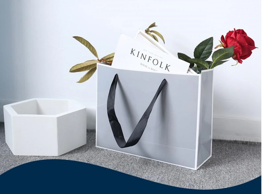 Черный/белый логотип Бесплатная печать 100 шт./лот утепленная серая пустая