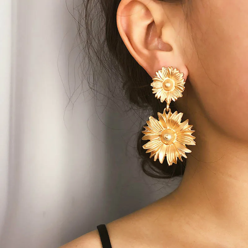 Personality Creative Sun Flower Earrings Women Simple Exaggerated Metal Drop Street Beat Tide Jewelry Gift | Украшения и