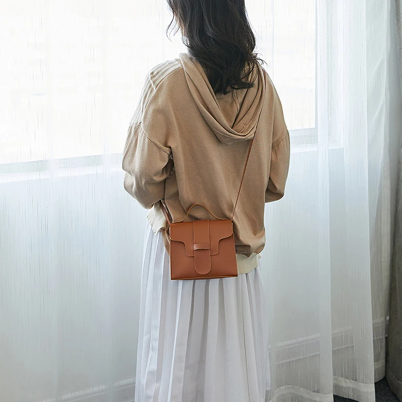 

Women Vintage Handbags Small Square Solid Color Simple Female Crossbody Bag EIG88