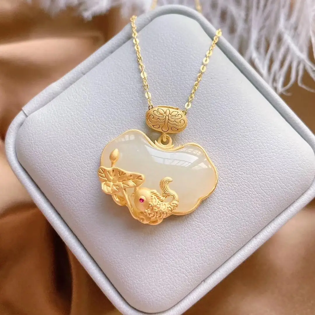 

Natural Hetian Jade Rich and Wealthy Safety Lock Pendant S925 Sterling Silver Gilding Craft Ancient Inlaid Pendant Necklace
