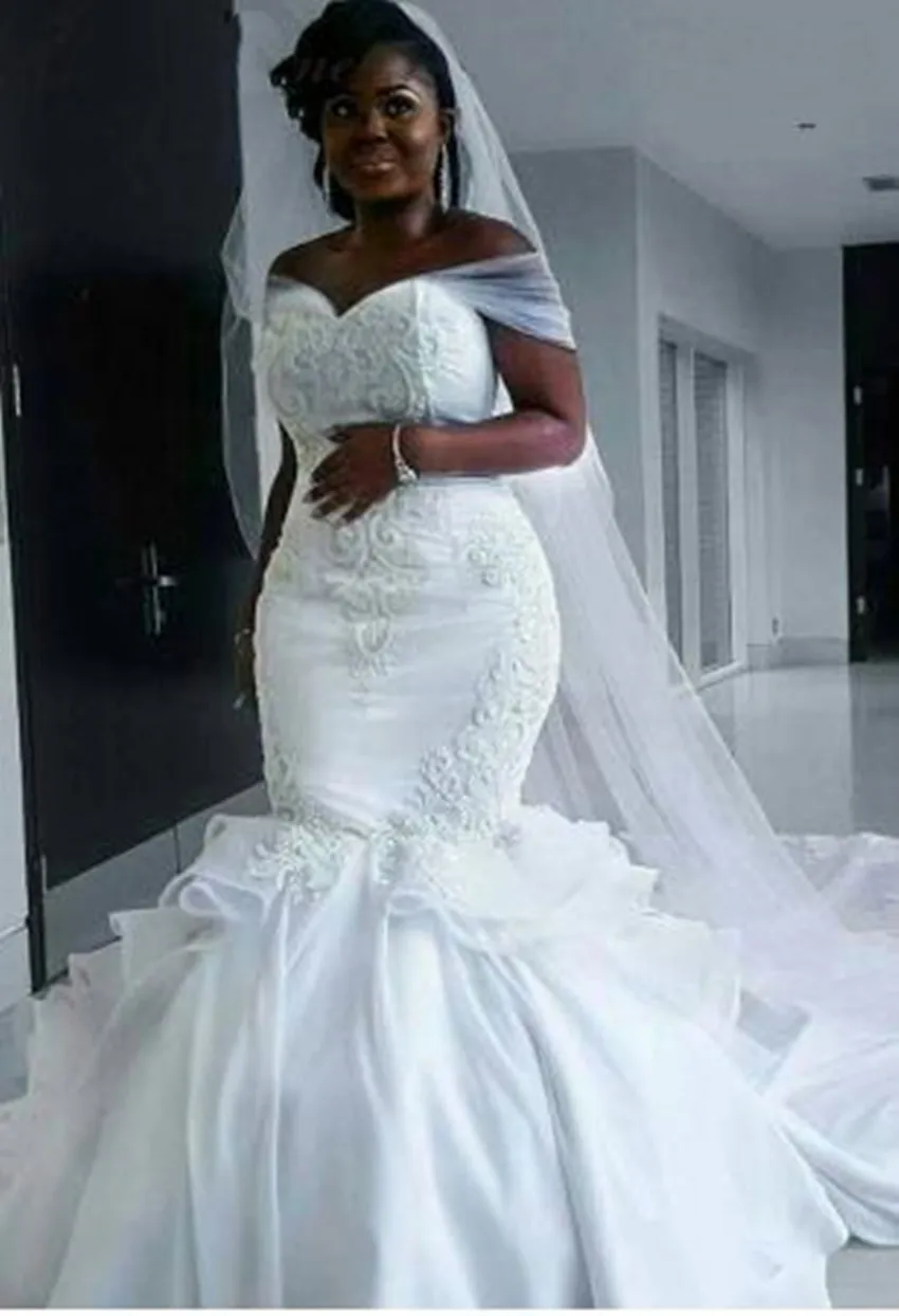 

Satin Mermaid Wedding dress Lace Appliques African Offer the shoulder mariage nigerian formal dress vestido de noiva sereia