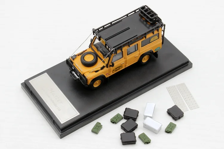 Модель автомобиля под давлением Master 1:64 Land Rover Defender 110 Regular/Muddy Edition | Игрушки и хобби