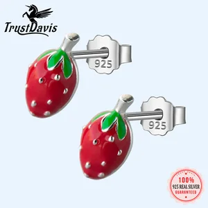 Серьги-гвоздики из серебра 100% пробы с маленькой клубничкой