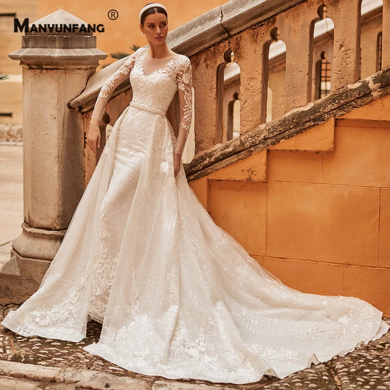 

2021 New Arrival Embroidery Appliques Tulle Detachable Train Mermaid Wedding Dress Luxuruy Button Full Sleeve 2 IN 1 Bridal Gown
