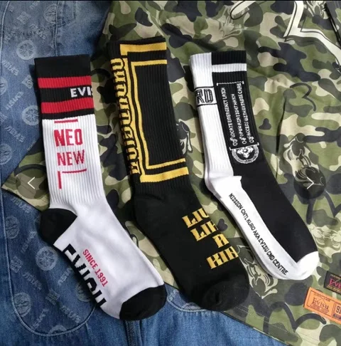 3 pairs 4 Бренд Evisu повседневные хлопковые мужские носки Модные дышащие теплые чулки спортивные мужские и женские парные носки - Цвет: 3 pairs 4