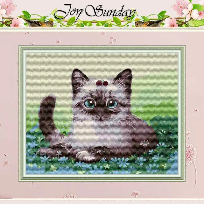 Набор для вышивки Кот на цветах | Дом и сад