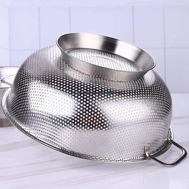 

Stainless Steel Colander Micro-Perforated 5-Quart Colander Food Strainer with Heavy Duty Handles and Stable Ring Base