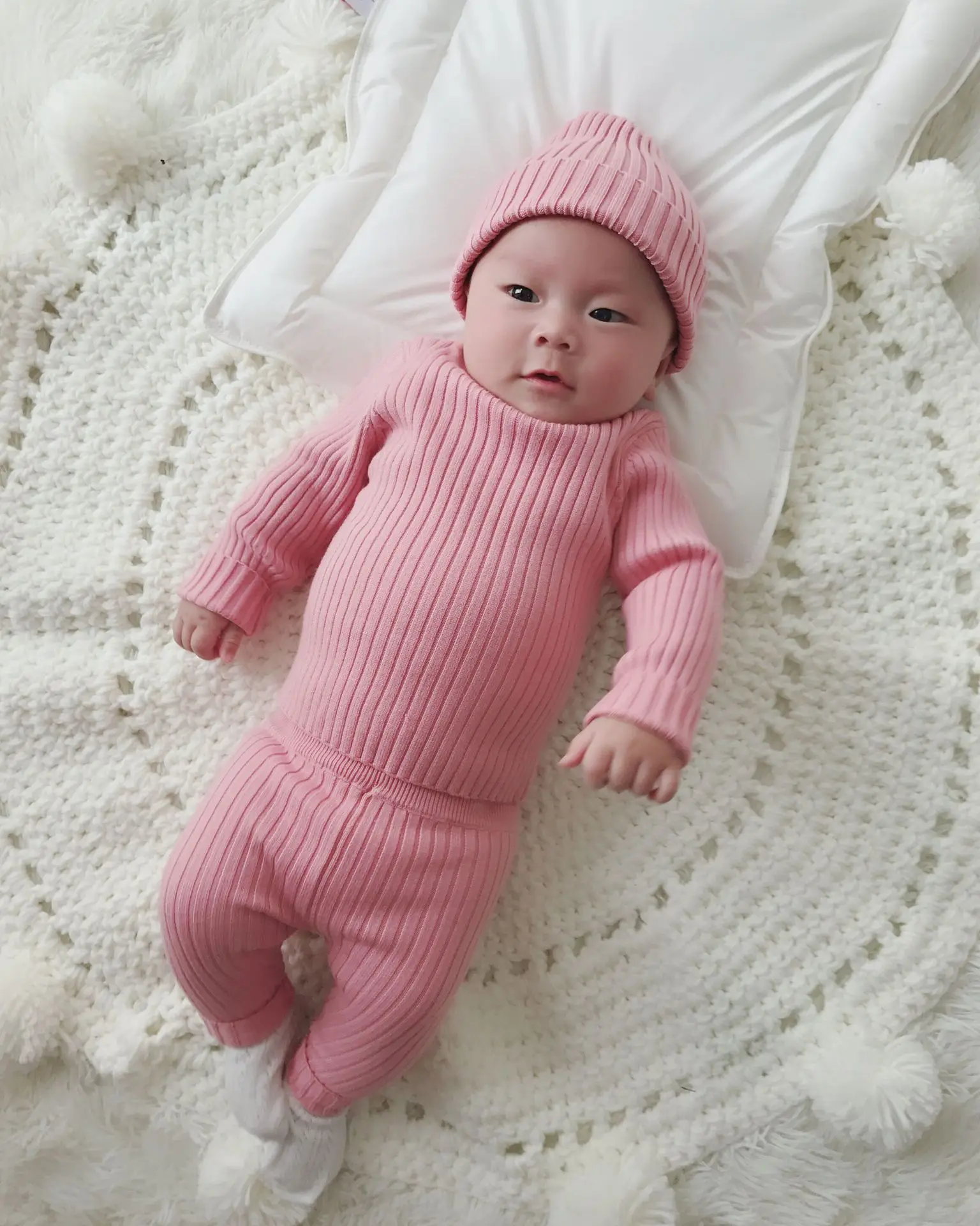 Комплект хлопковой трикотажной одежды для маленьких мальчиков и девочек на