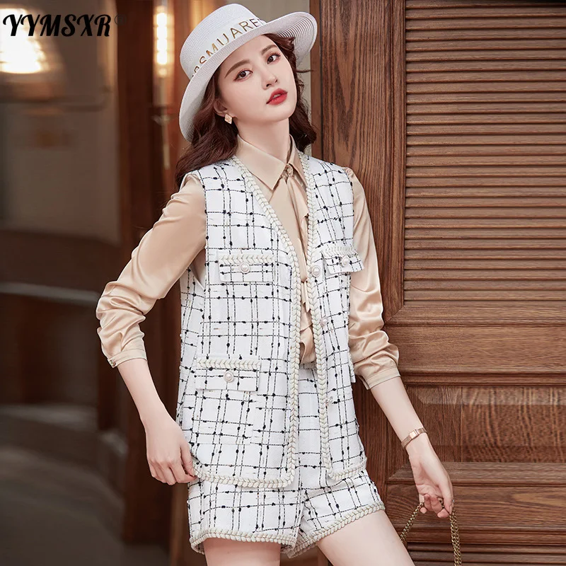 Spring and Autumn Women's Suit Shorts Two-piece Set 2022 New High-quality High-quality Sleeveless Plaid Jacket Vest Casual Pants