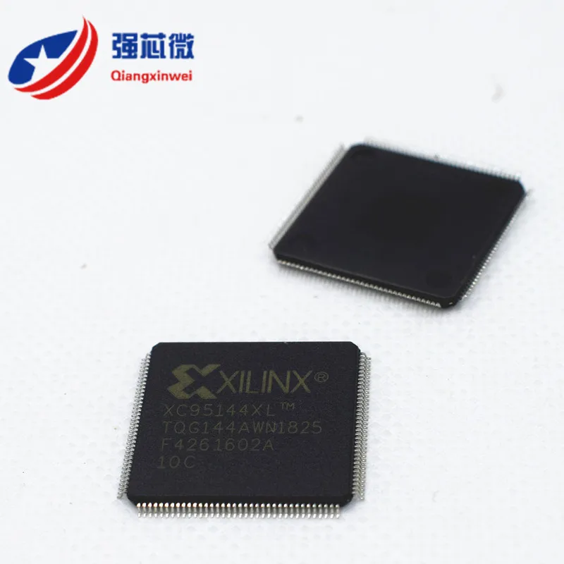 

XC95144XL-10TQG144C