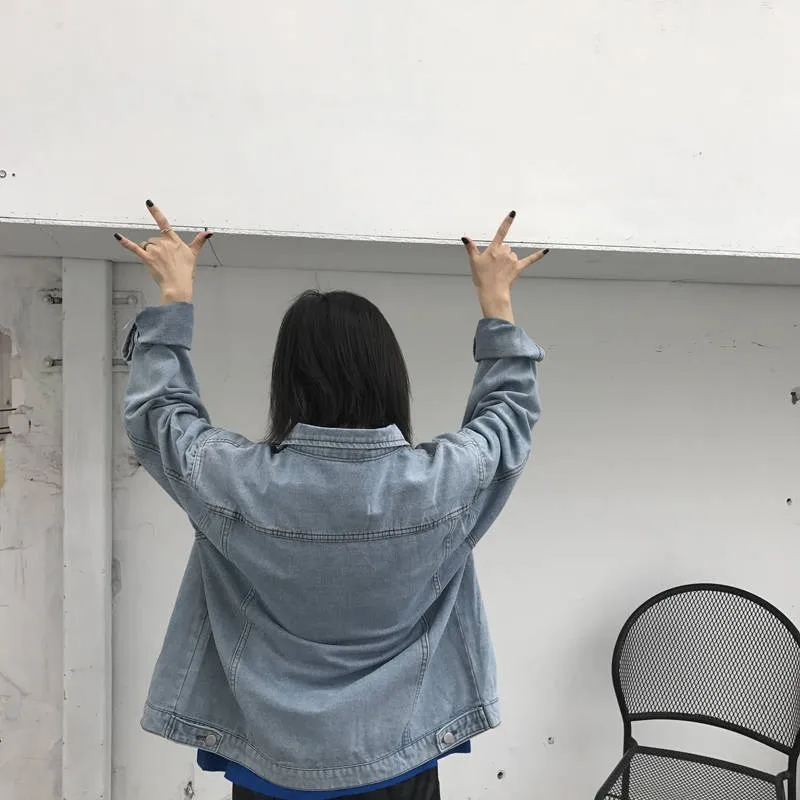 Женская джинсовая куртка в стиле бойфренд свободного покроя |