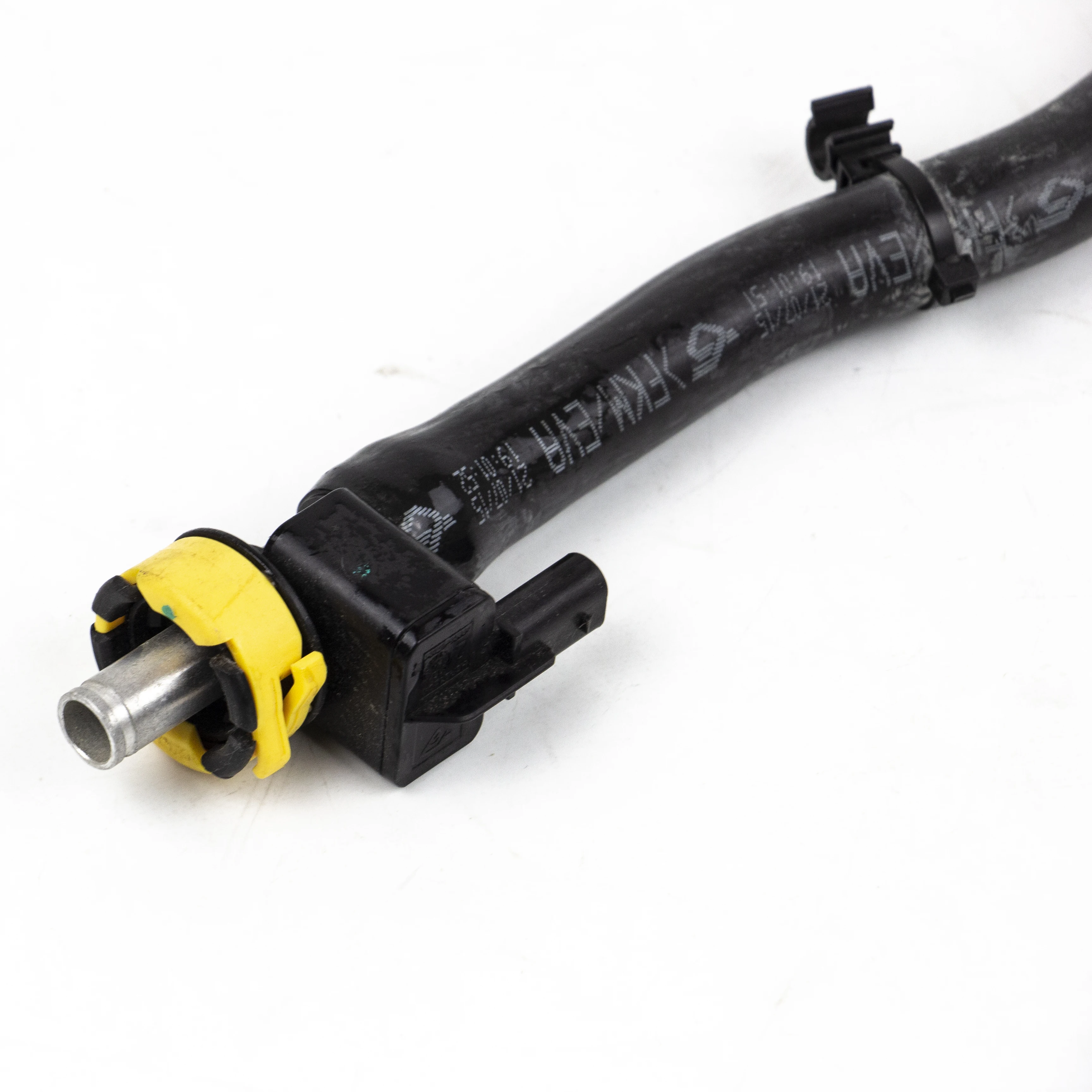 

Crankcase Vent Pipe 9807594780 For Dongfeng Peugeot 2008 308S New 308 New 408 4008 1.2T Free Shipping