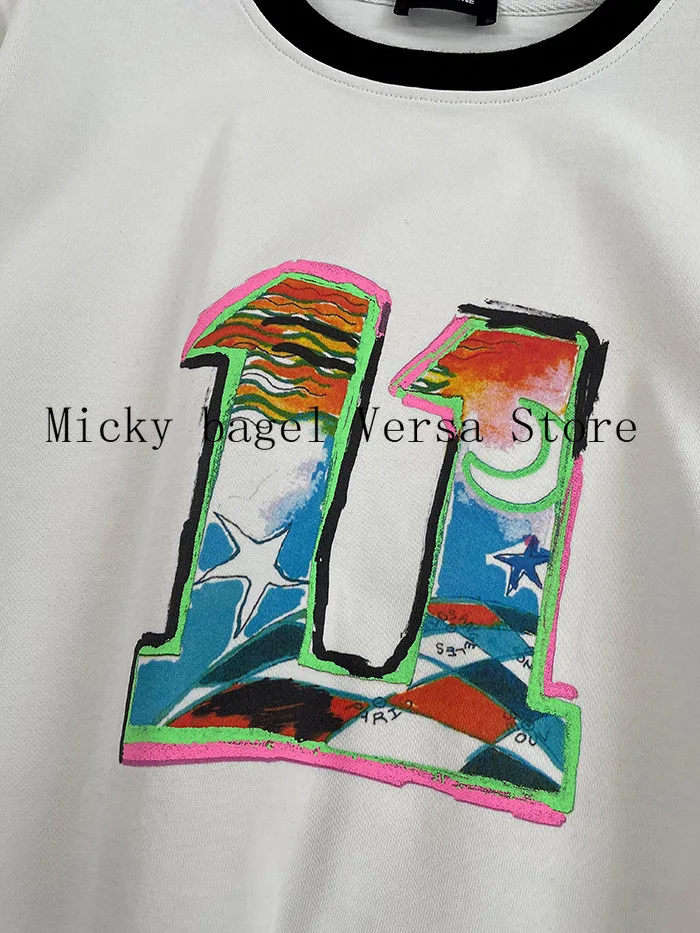 

2021 luxury design painted graffiti digital printing fashion women's half sleeve temperament round neck versatile loose T-shirt