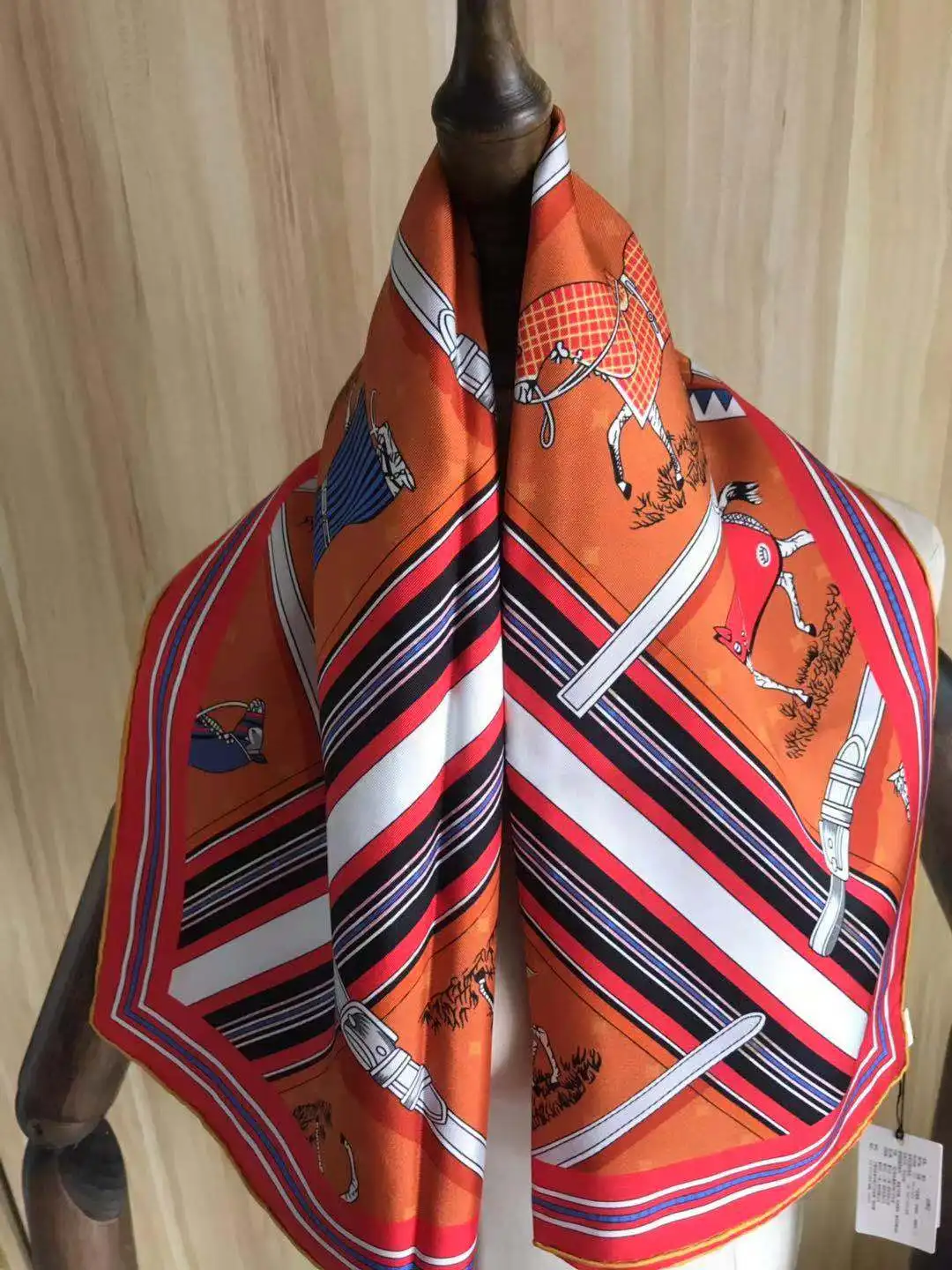 

2021 new arrival winter classic orange horse 100% real silk scarf twill hand made roll 90*90 cm shawl wrap for women lady