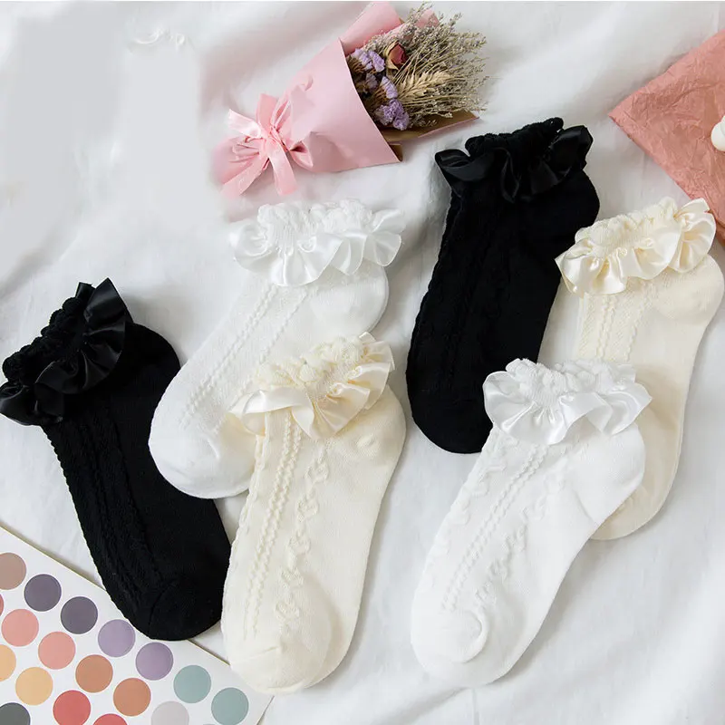 

Soft Harajuku Sweet Lace Princess Socks Women Ruffled Ankle Socks Spring Summer Solid Color Cotton Short Socks Cute White Black