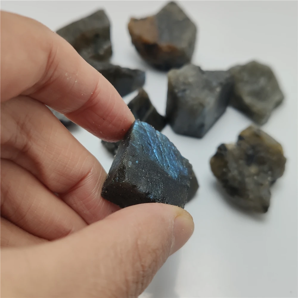 

Natural Colorful Labradorite Crystal Original Moonstone Moonlight Stone Healing Crystals Optical Energy Mineral Rock for Decorat