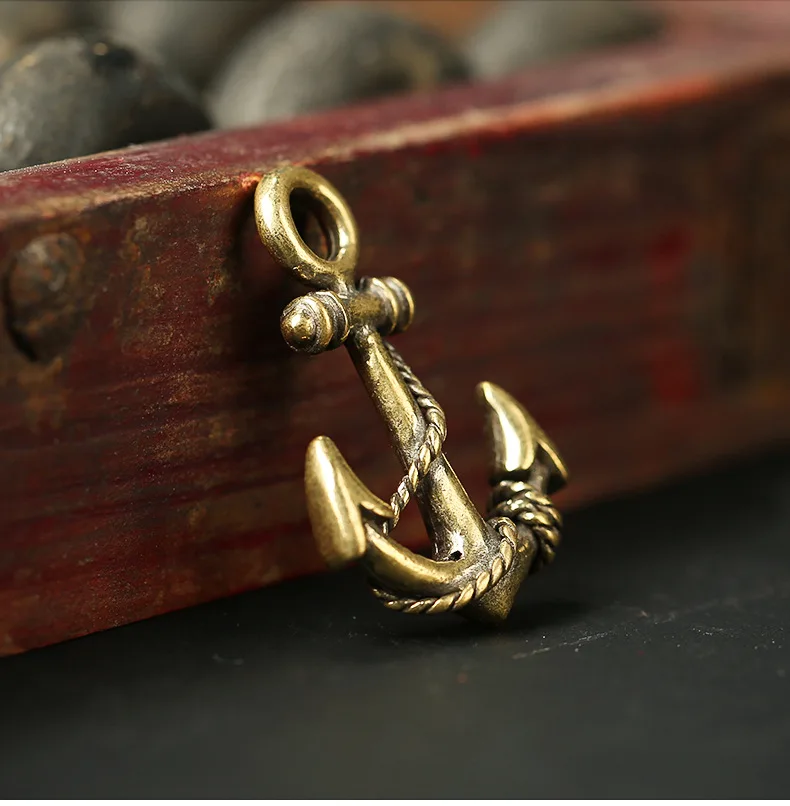 Латунный якорь