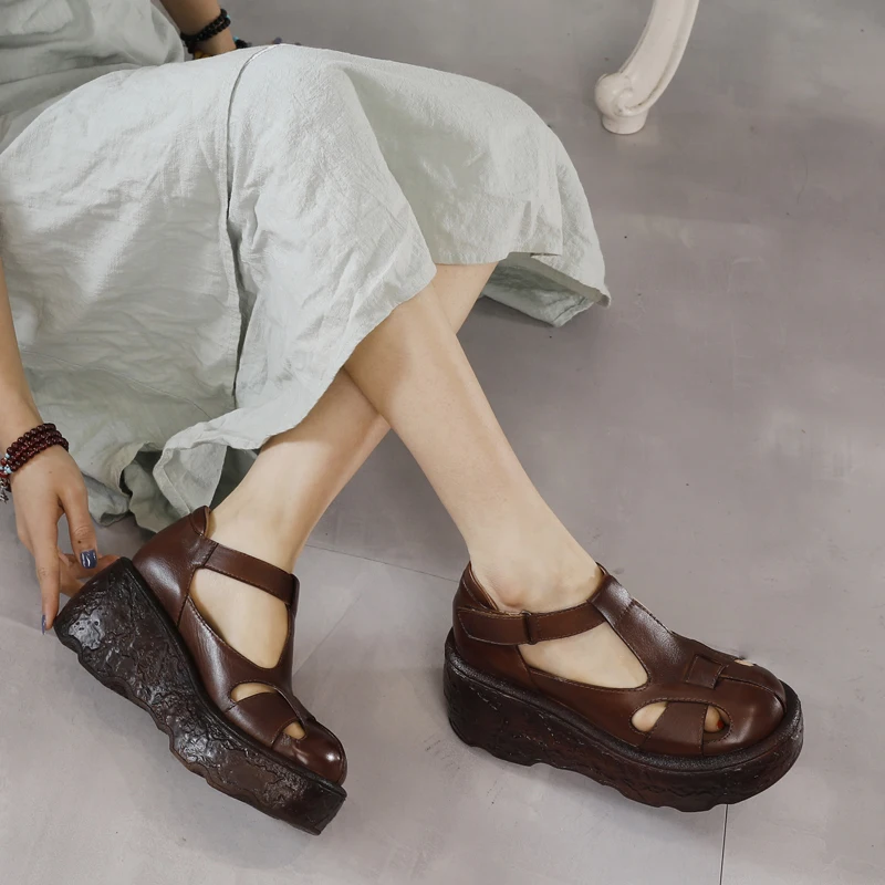 

VALLU original spring and summer 2020 new leather platform shoes round toe buckle wedge heel retro color hole sandals casual