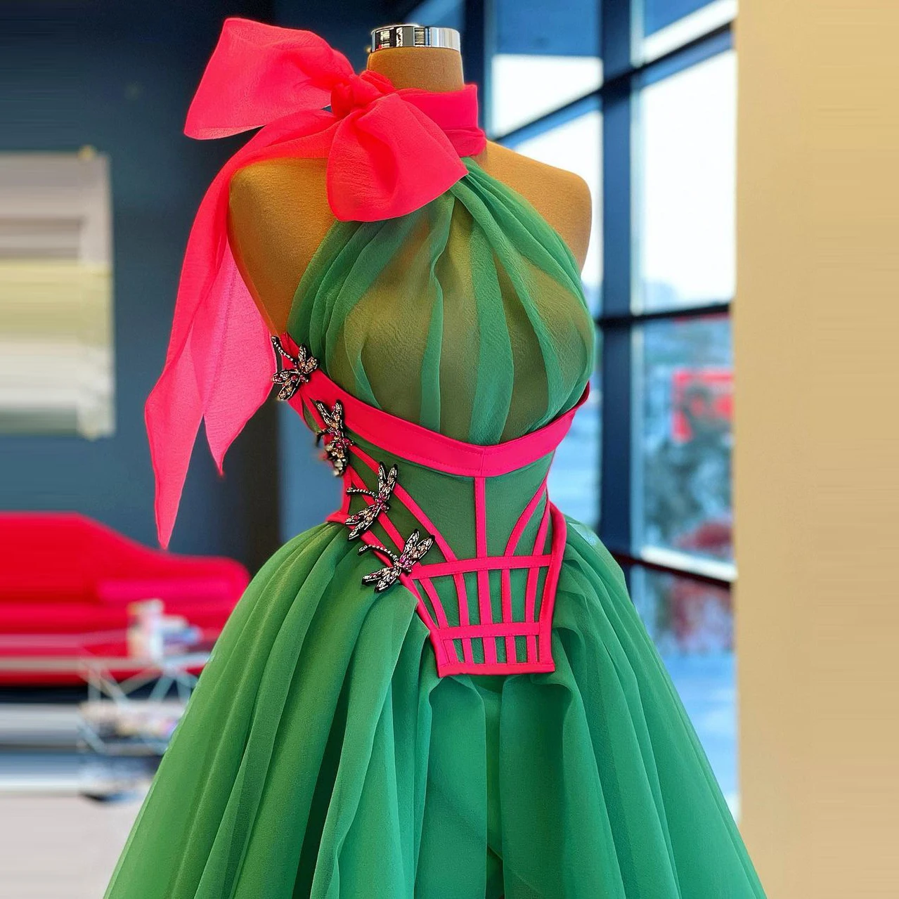

New Arrival Long Tulle Prom Dress Bow High Neck Ruffles With Train Women Elegant Evening Gowns Pageant Custom Made Colorful Gown