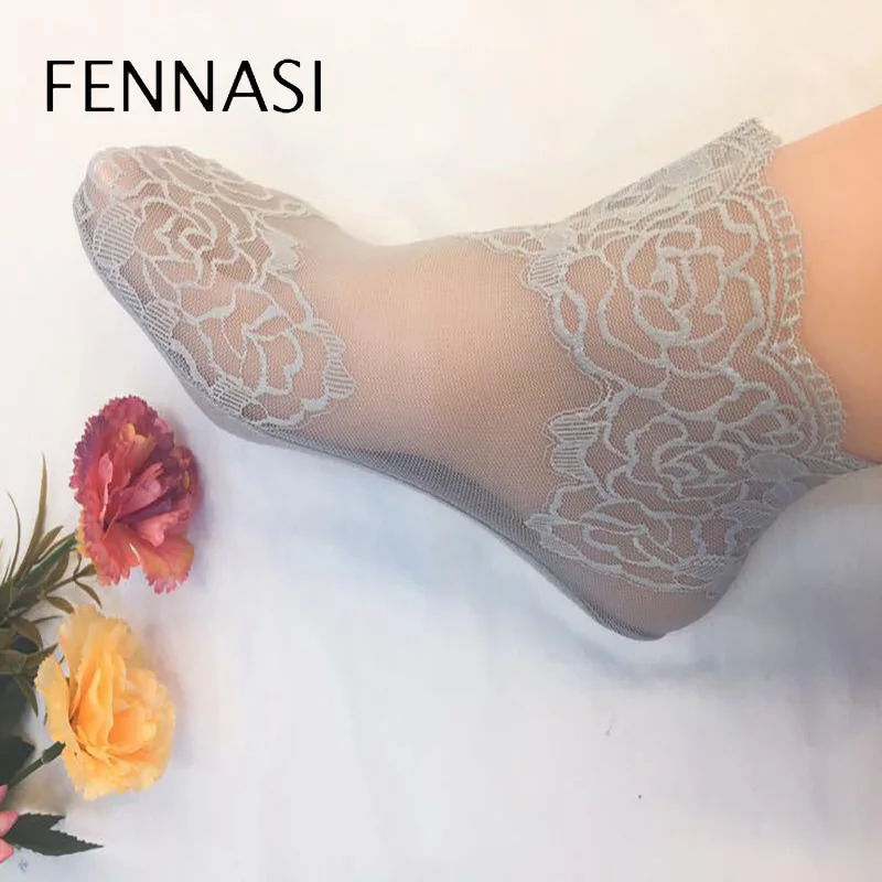 

FENNASI 3 Pairs Black Flower Printed Socks Female Cotton Fashion Fun Transparent Socks Women Sexy Lace Cute Women's Nylon Socks